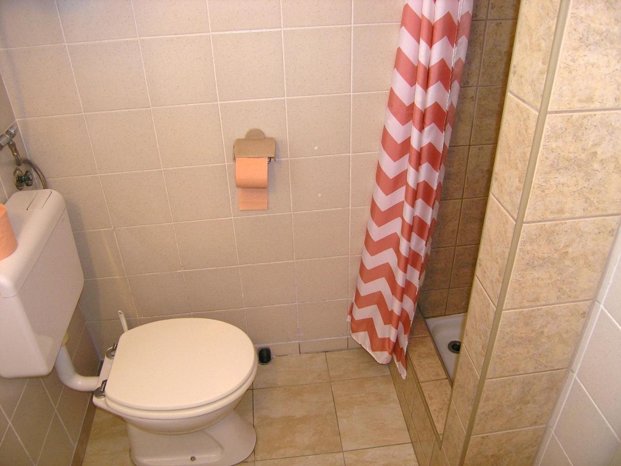 Apartments Natasa Krk Town Luaran gambar