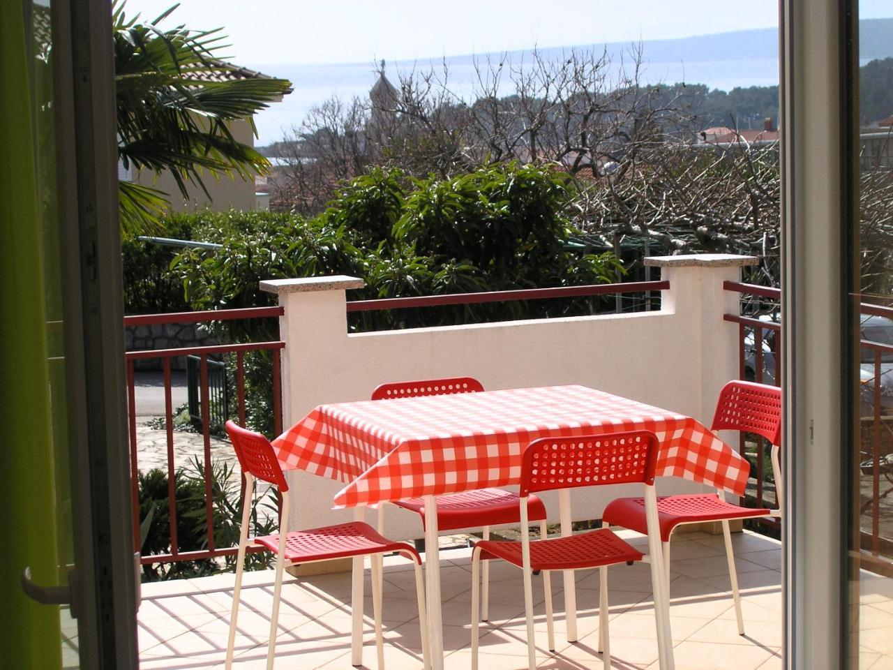 Apartments Natasa Krk Town Luaran gambar